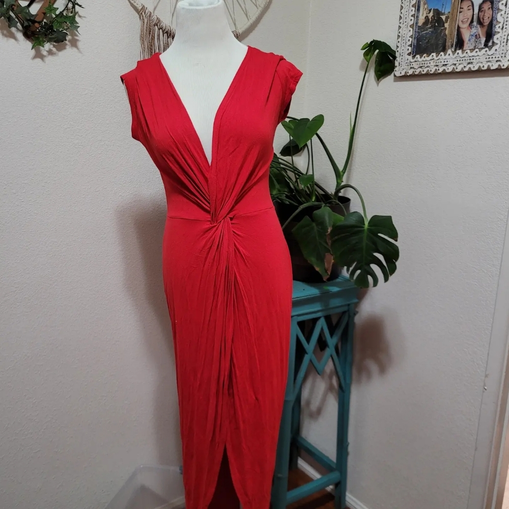 V neck red dress
